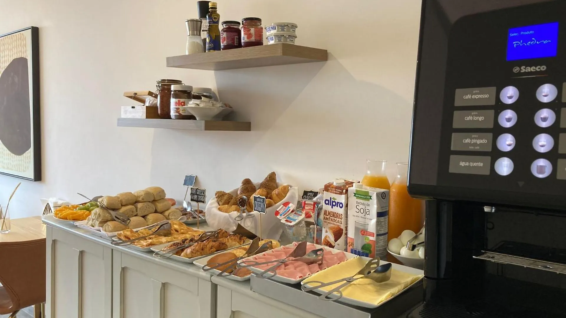 Castello Prime Suites Lisboa 公寓式酒店