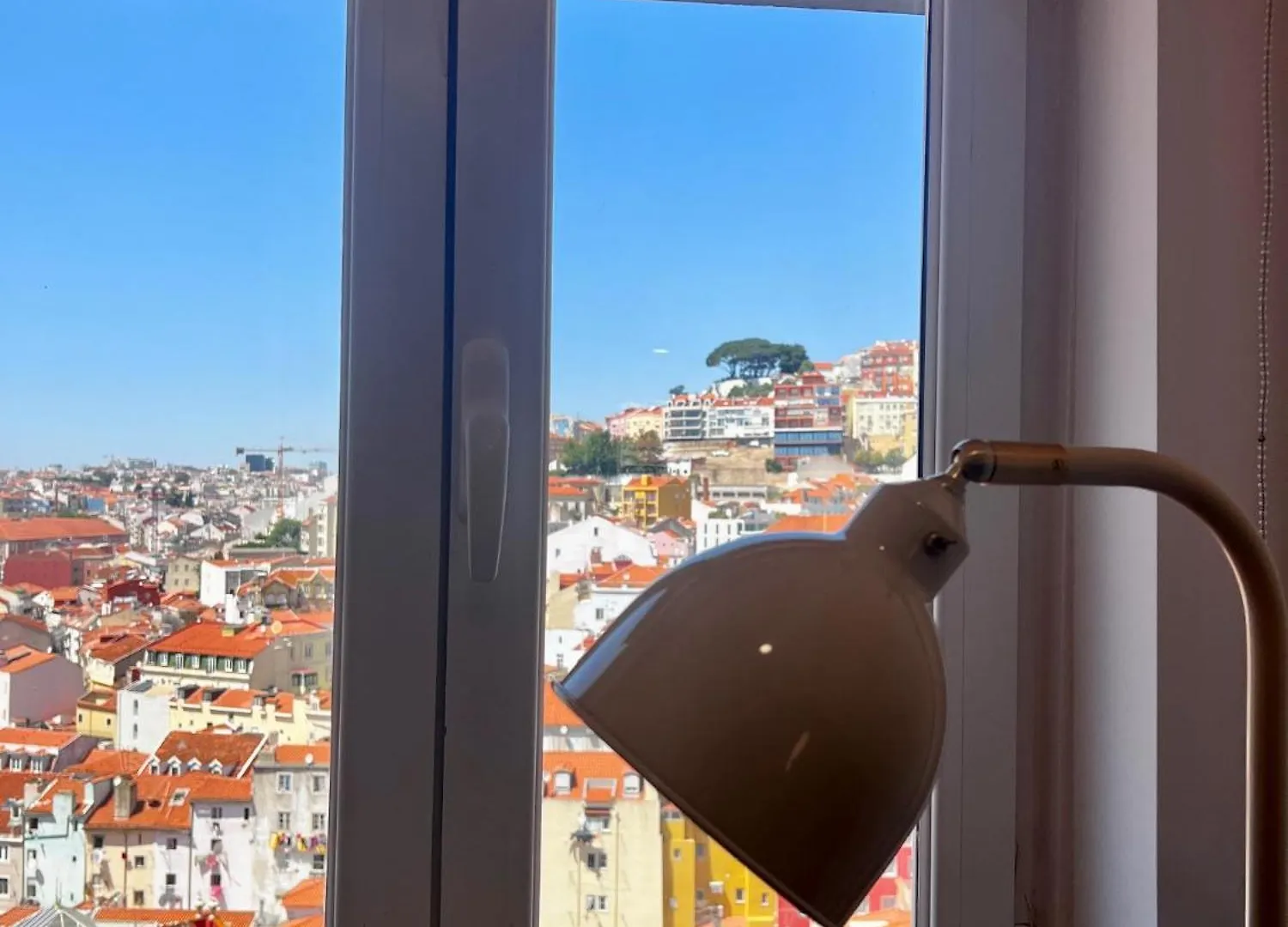 Castello Prime Suites Lissabon 2*,