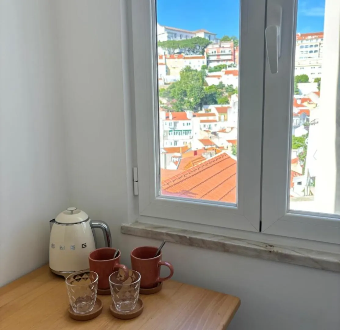 Castello Prime Suites Lisboa 2*,